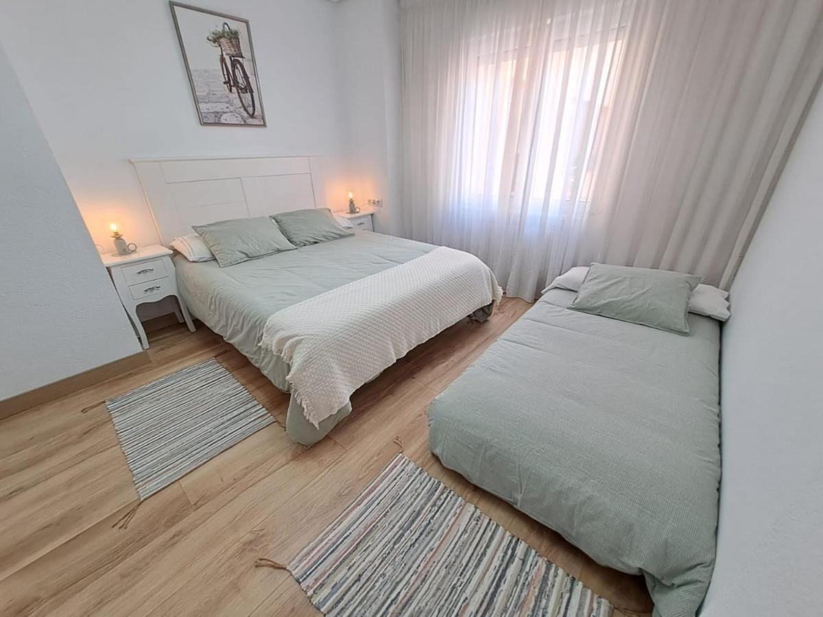 Apartamento De 120M2 Al Lado De Cabarceno Сарон Экстерьер фото